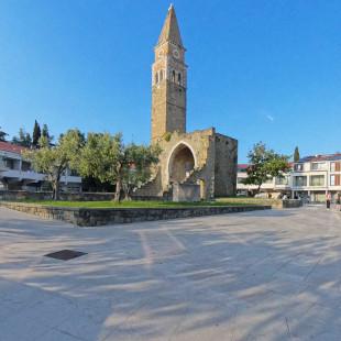 Ogled povečano sliko Cerkev sv. Bernardina